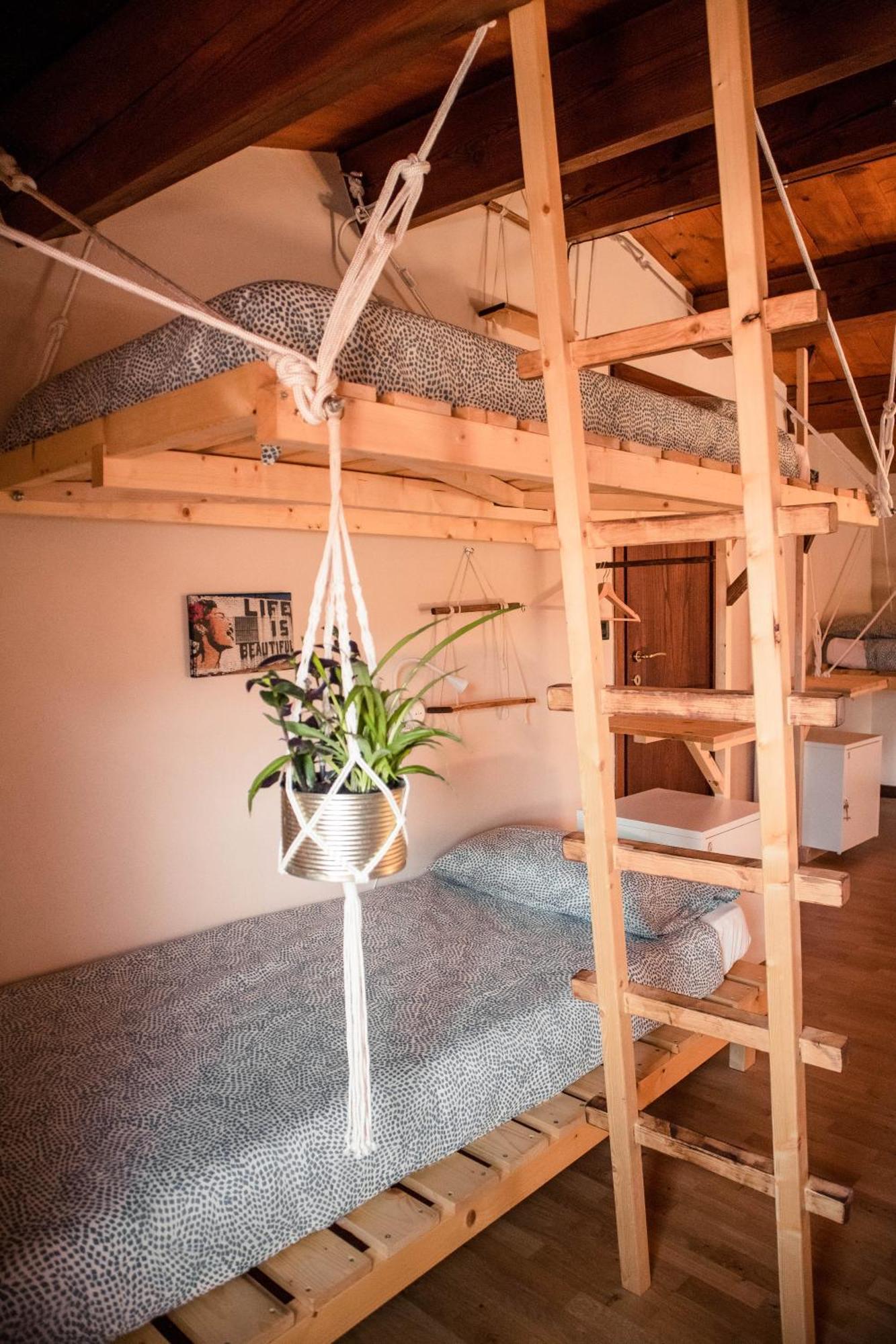 Social Garden - Sharing Room Calci Exterior foto